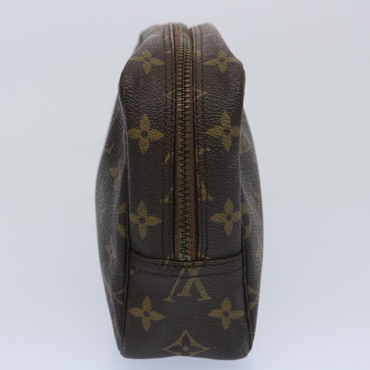 LOUIS VUITTON Trousse de Toilette Clutch Bag