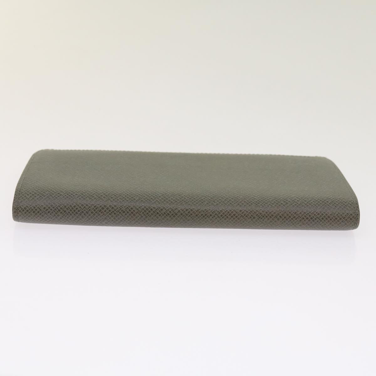 LOUIS VUITTON Portefeuille Brazza Wallet