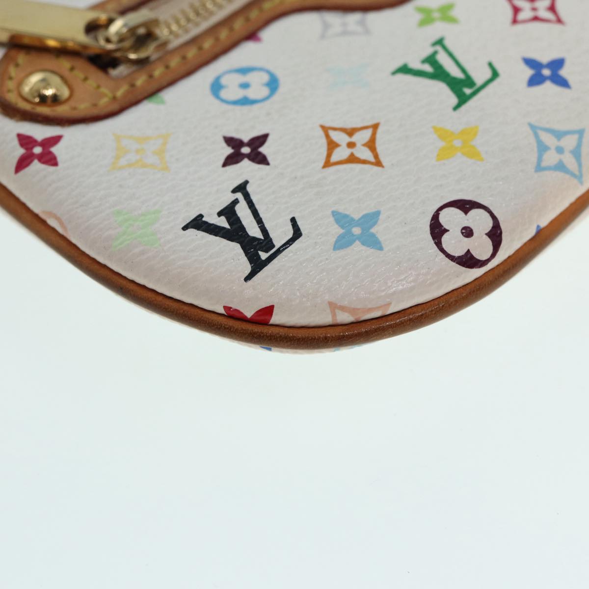 LOUIS VUITTON Pochette Clutch Bag