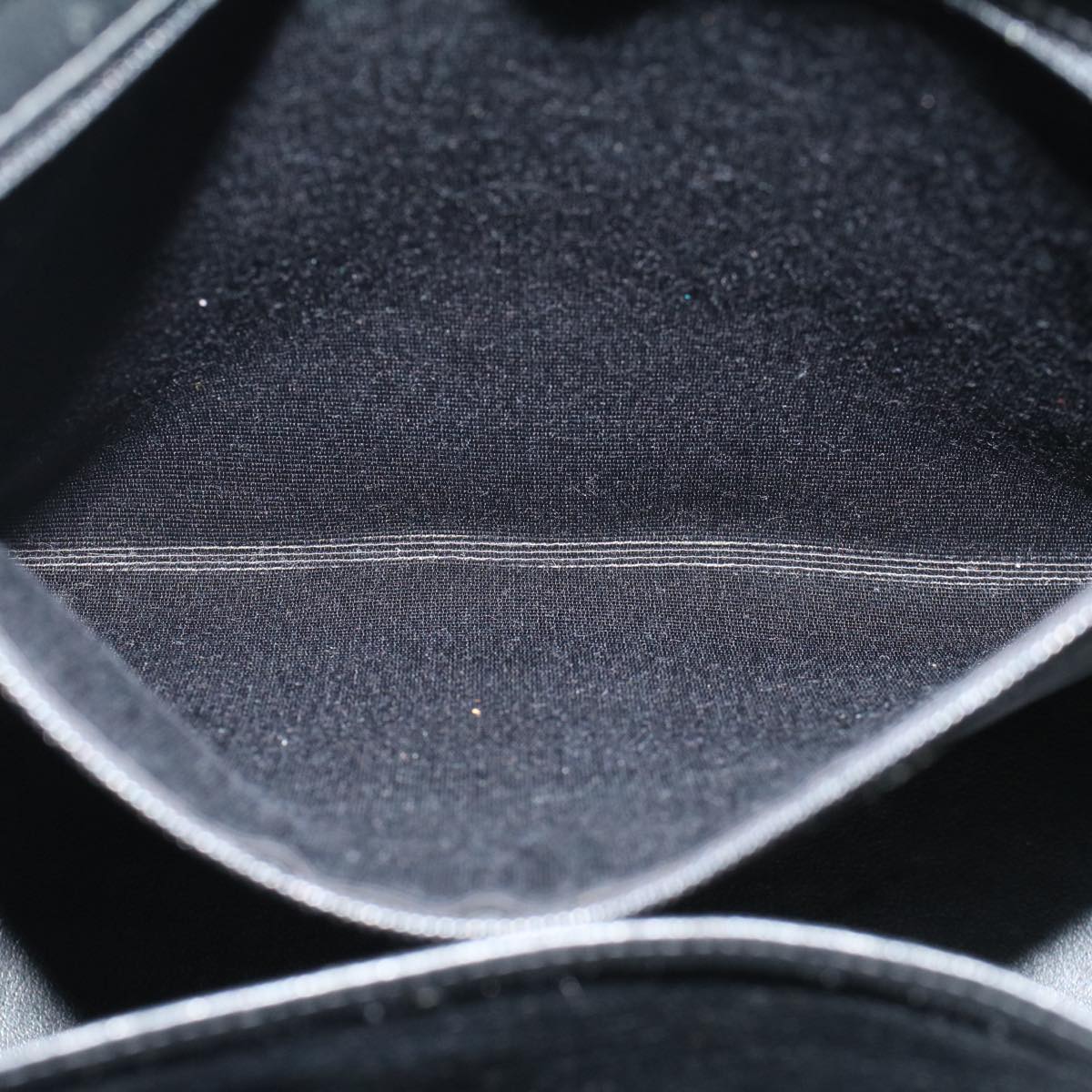 CHANEL Medaillon Tote