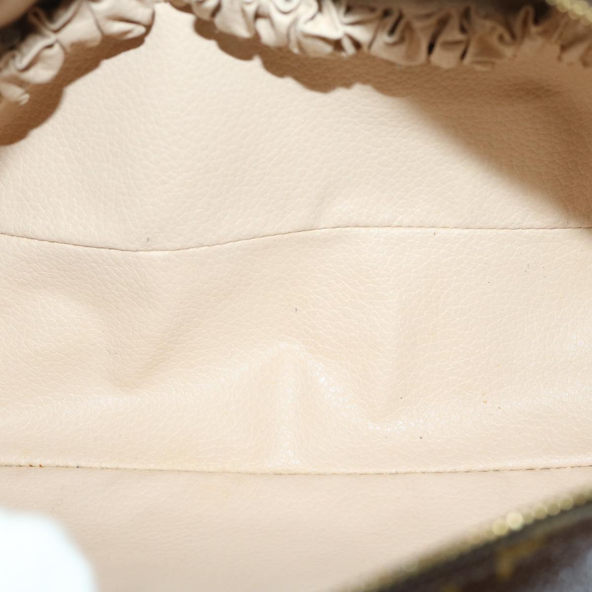LOUIS VUITTON Trousse de Toilette Clutch Bag