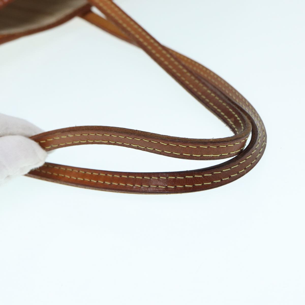 LOUIS VUITTON Neverfull MM Tote