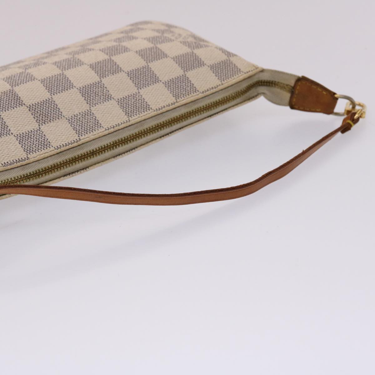 LOUIS VUITTON Pochette accessoires Clutch Bag