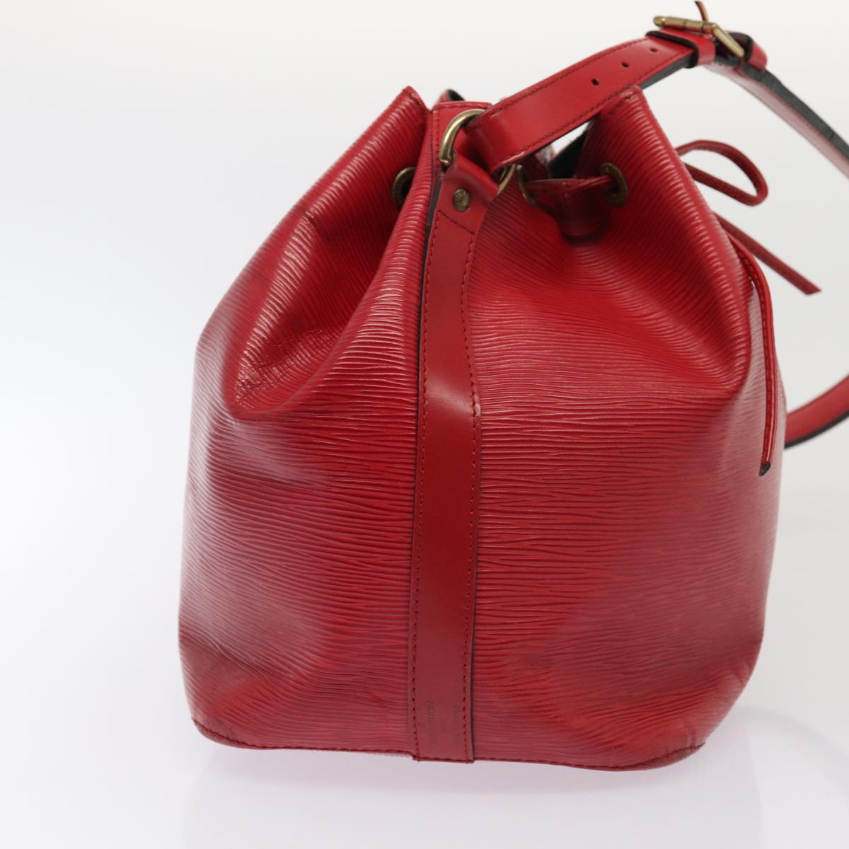 LOUIS VUITTON Noe Shoulder Bag