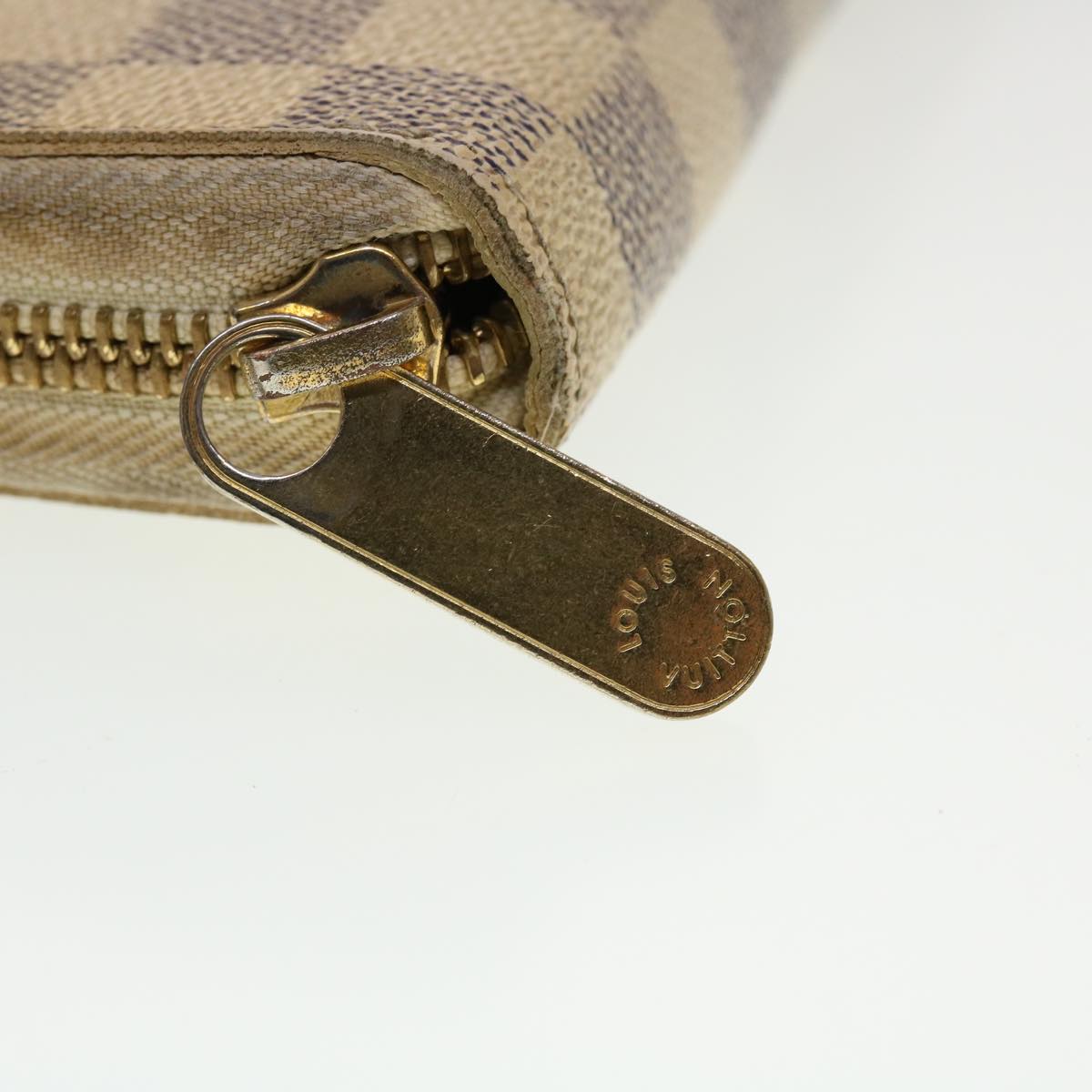 LOUIS VUITTON Zippy organizer Wallet