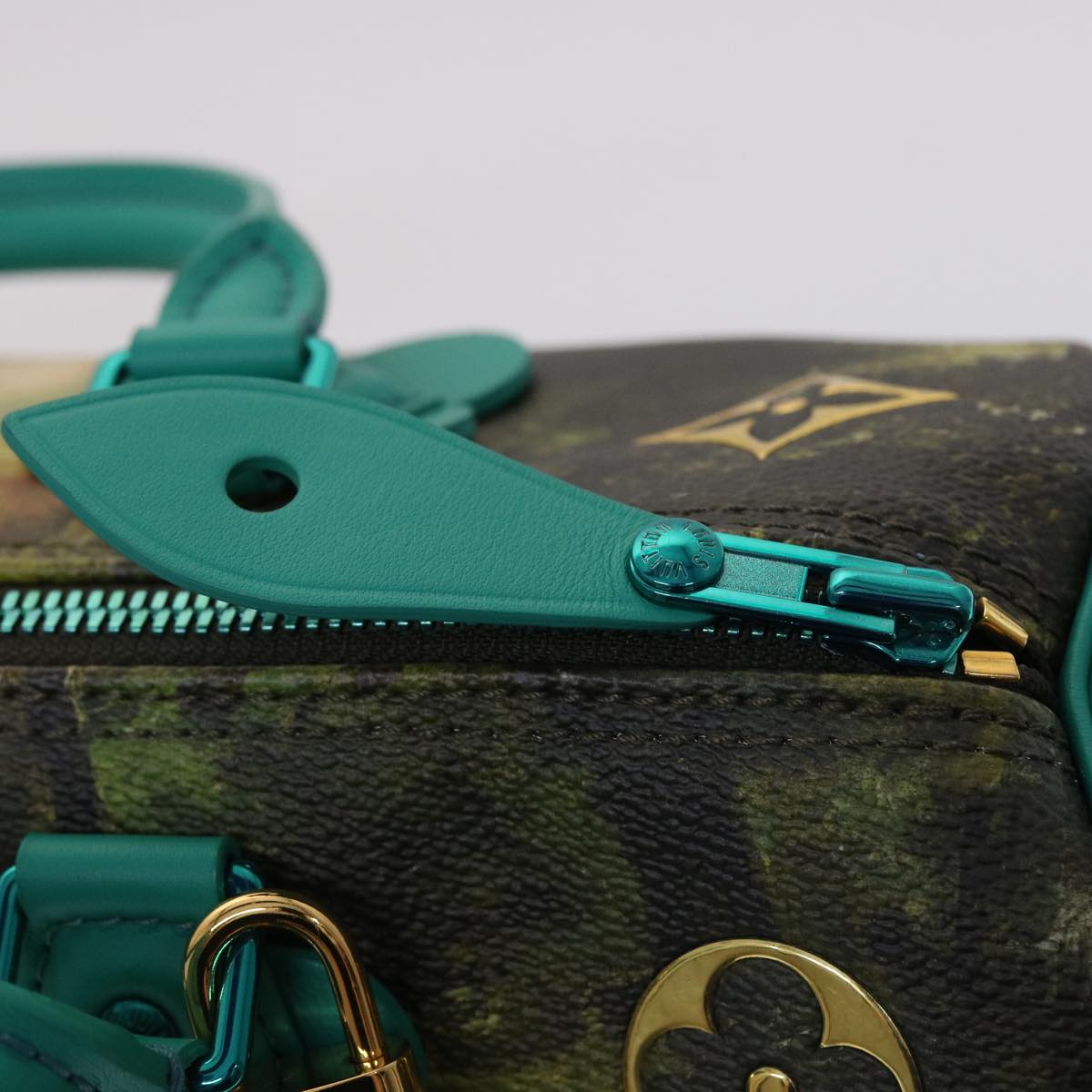 LOUIS VUITTON Speedy 30 Handbag
