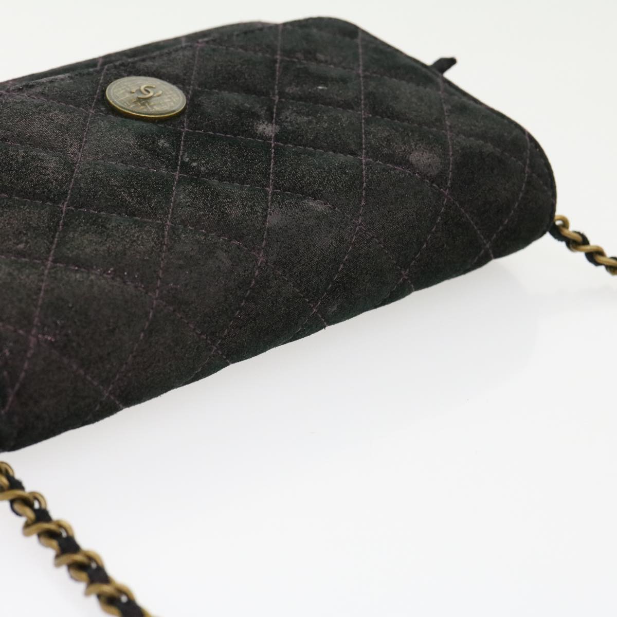 CHANEL Matelasse Shoulder Bag