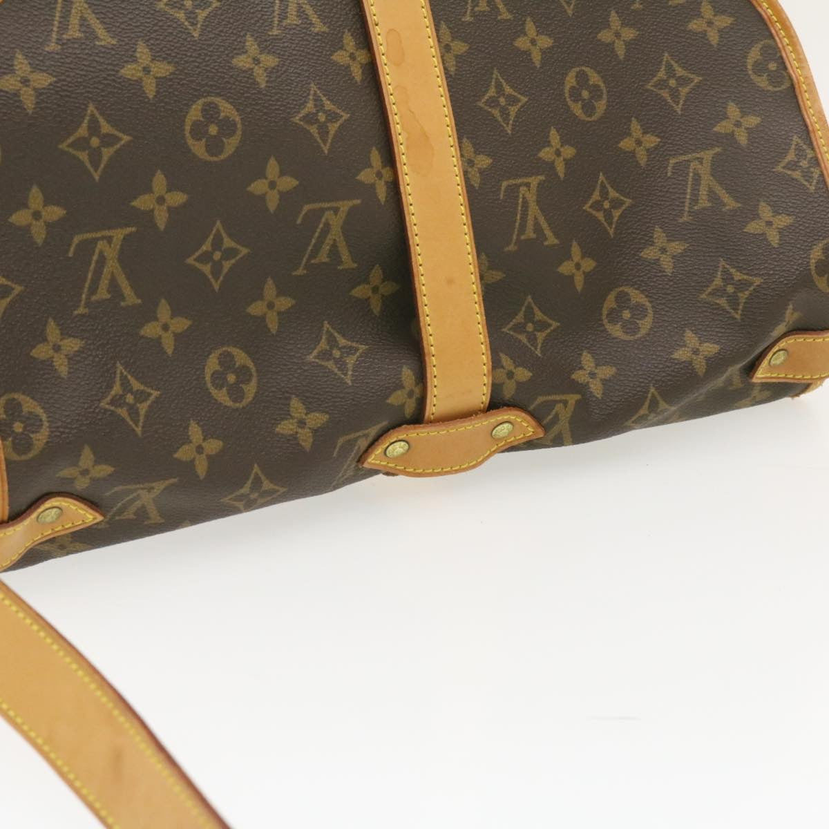Louis Vuitton Saumur 35 Shoulder Bag