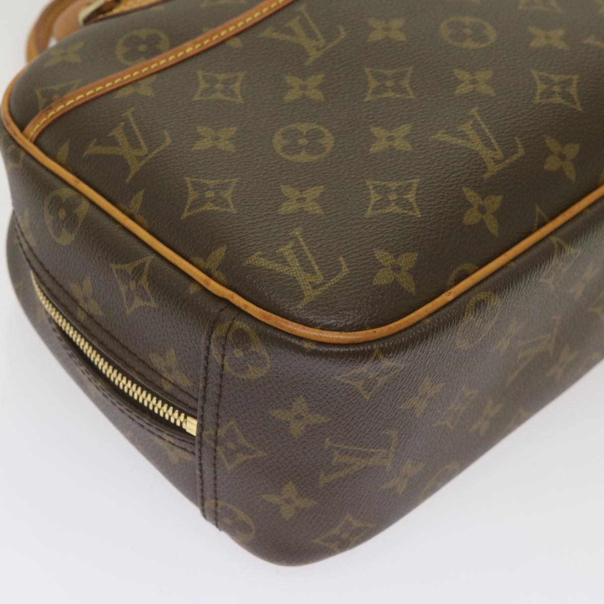 LOUIS VUITTON Trouville Handbag
