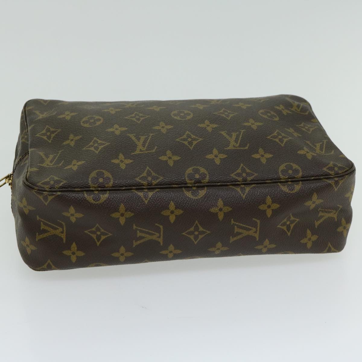 LOUIS VUITTON Trousse de Toilette Clutch Bag