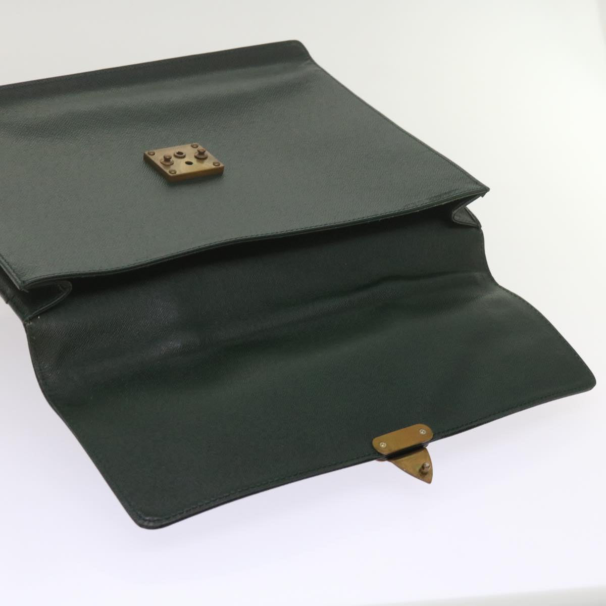 LOUIS VUITTON Robusto Briefcases & Attaches