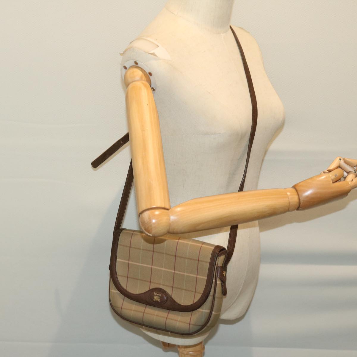 BURBERRY Nova Check Shoulder Bag