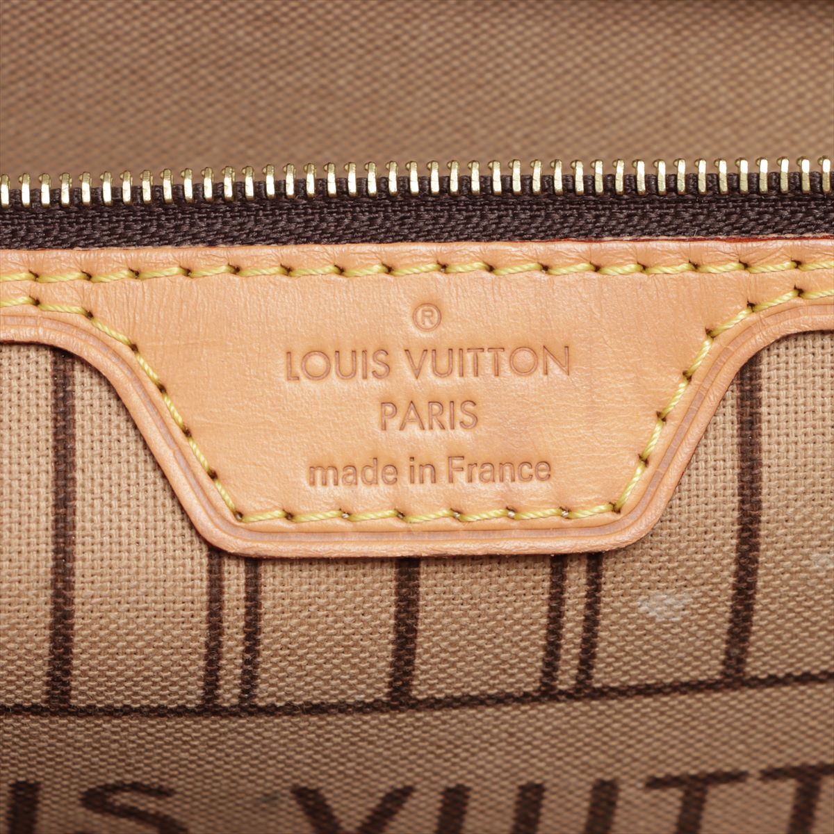 Louis Vuitton Neverfull Handbag