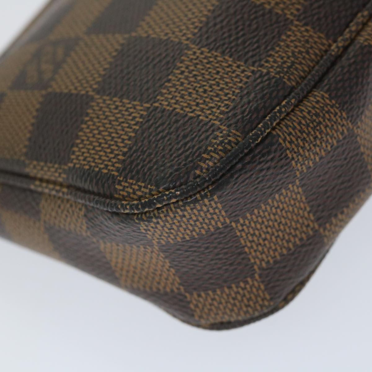 LOUIS VUITTON Pochette Accessoire Clutch Bag