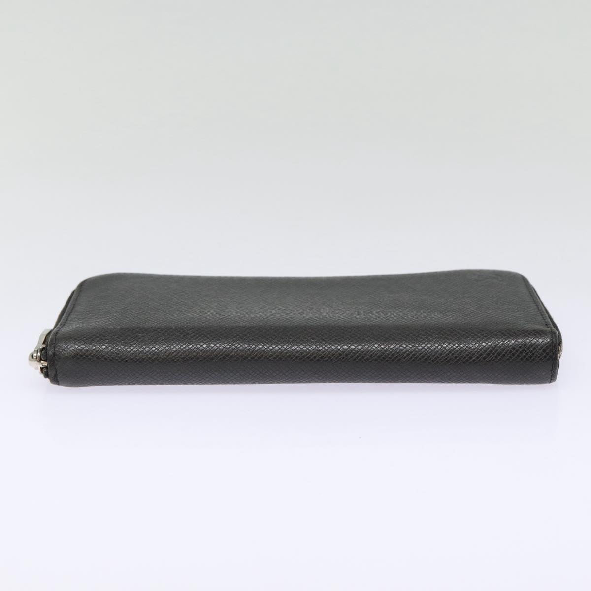 LOUIS VUITTON Zippy wallet