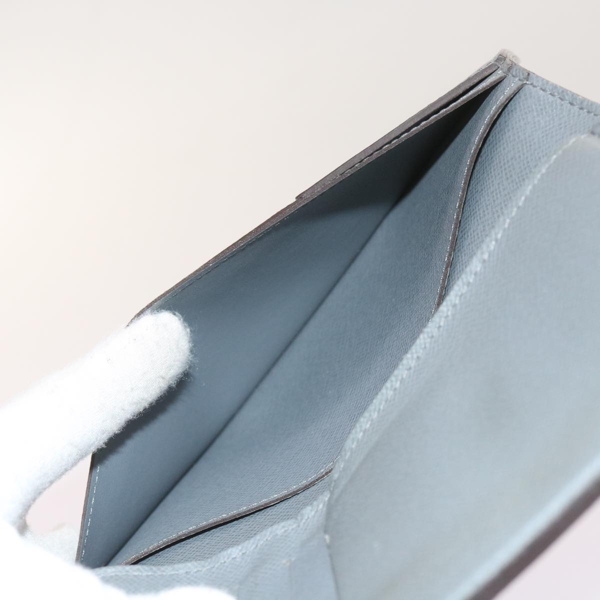 LOUIS VUITTON Portefeuille Brazza Wallet