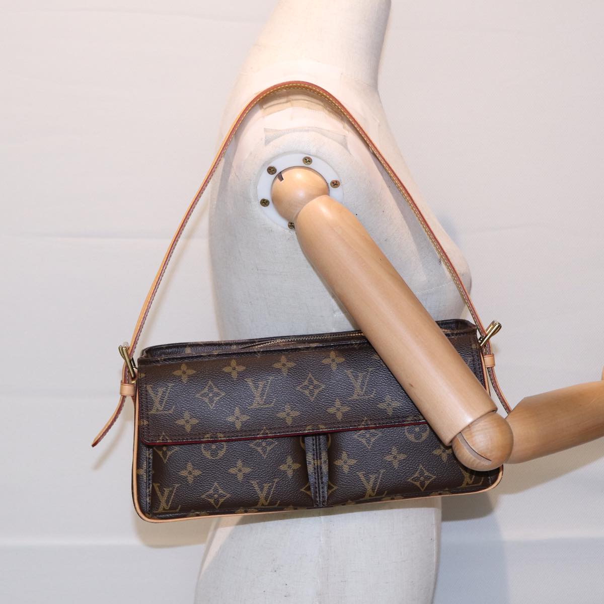 LOUIS VUITTON Viva Cite Shoulder Bag