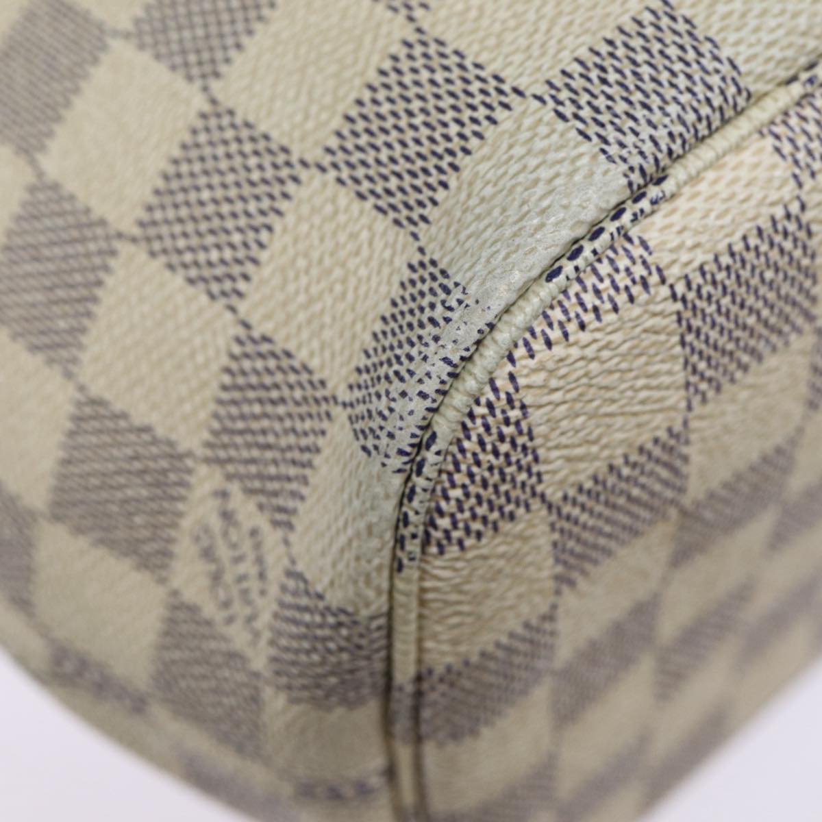 LOUIS VUITTON Neverfull PM Tote