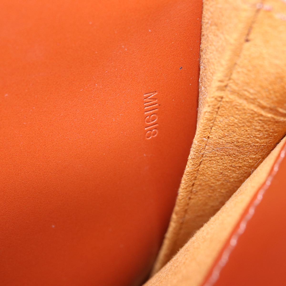 LOUIS VUITTON Pont Neuf Handbag