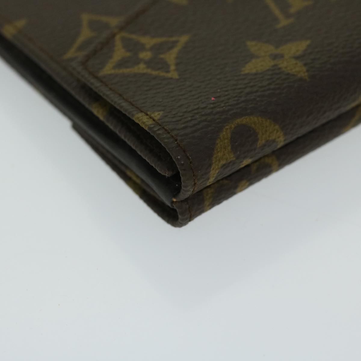 LOUIS VUITTON Portefeuille Victorine Wallet
