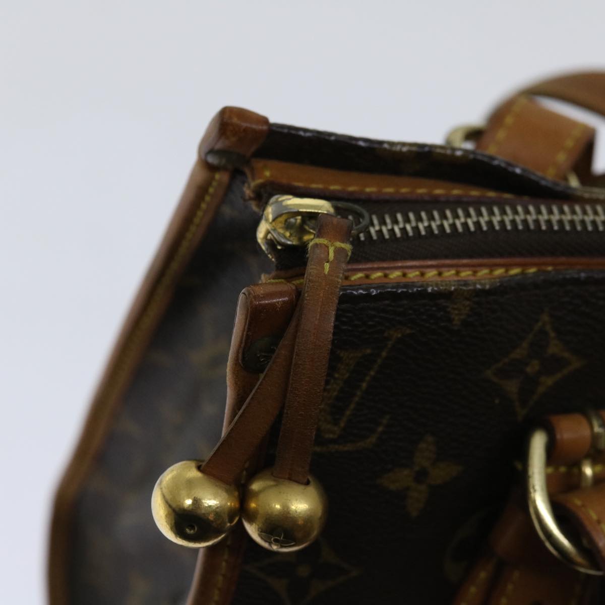 LOUIS VUITTON Popincourt Shoulder Bag