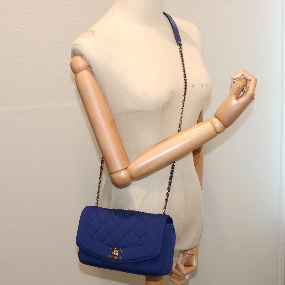 Top Quality Chanel Diana Shoulder Bag