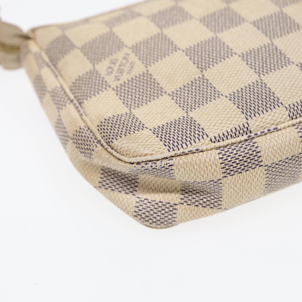 LOUIS VUITTON Pochette Accessoire Clutch Bag