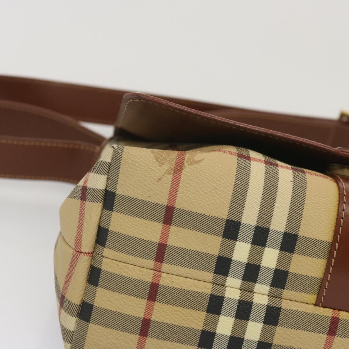 BURBERRY Nova Check Shoulder Bag