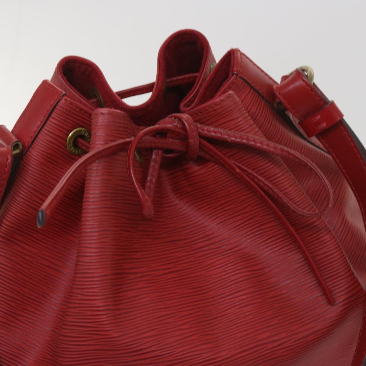LOUIS VUITTON Noe Shoulder Bag