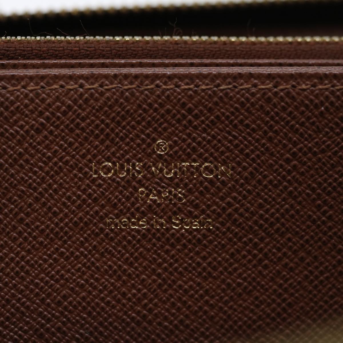 LOUIS VUITTON Portefeuille zippy Wallet