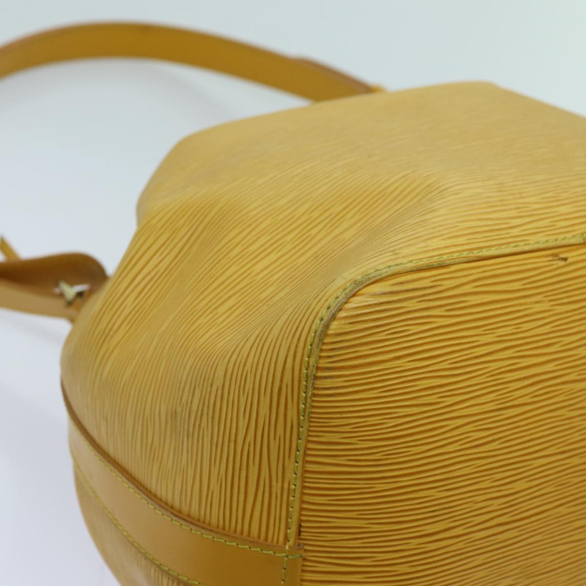 LOUIS VUITTON Petit Noe Shoulder Bag
