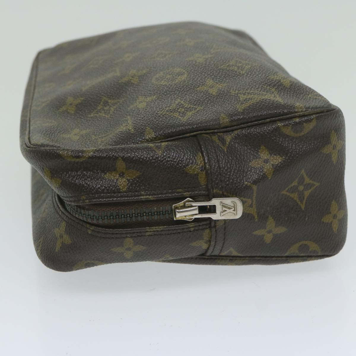 LOUIS VUITTON Trousse de Toilette Clutch Bag
