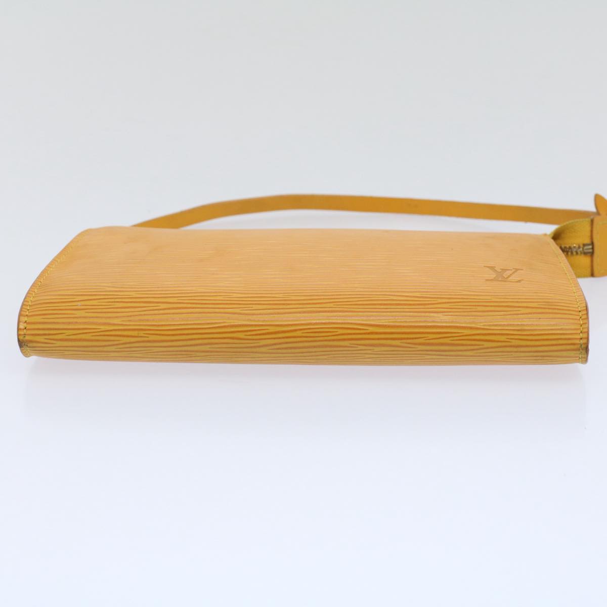 LOUIS VUITTON Pochette accessoires Handbag