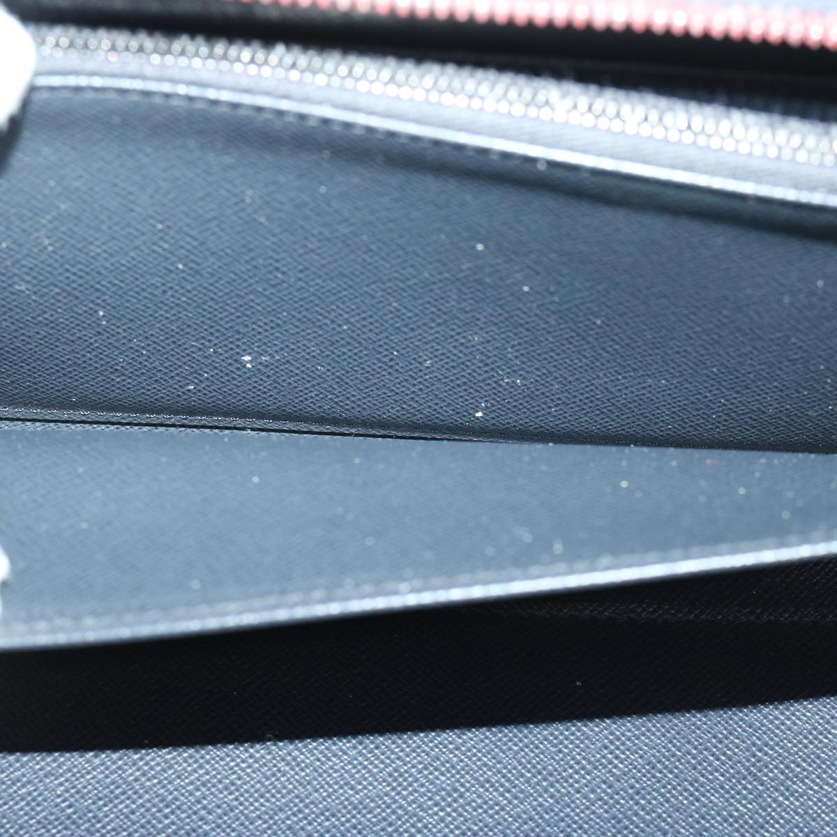 LOUIS VUITTON Zippy organizer Wallet