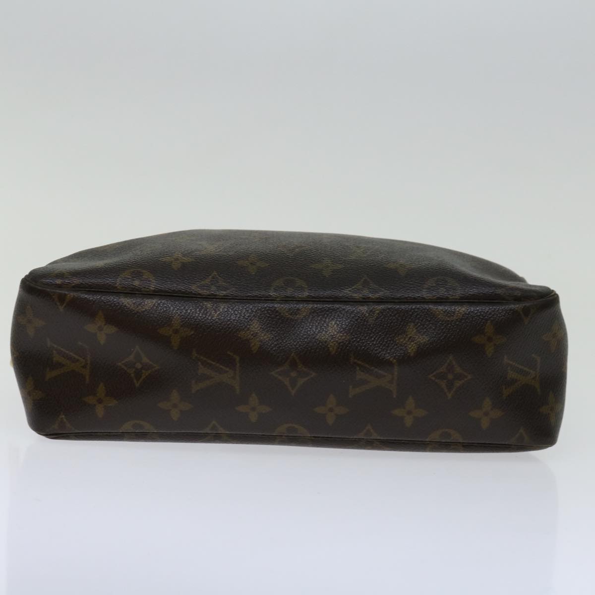 LOUIS VUITTON Trousse de Toilette Clutch Bag
