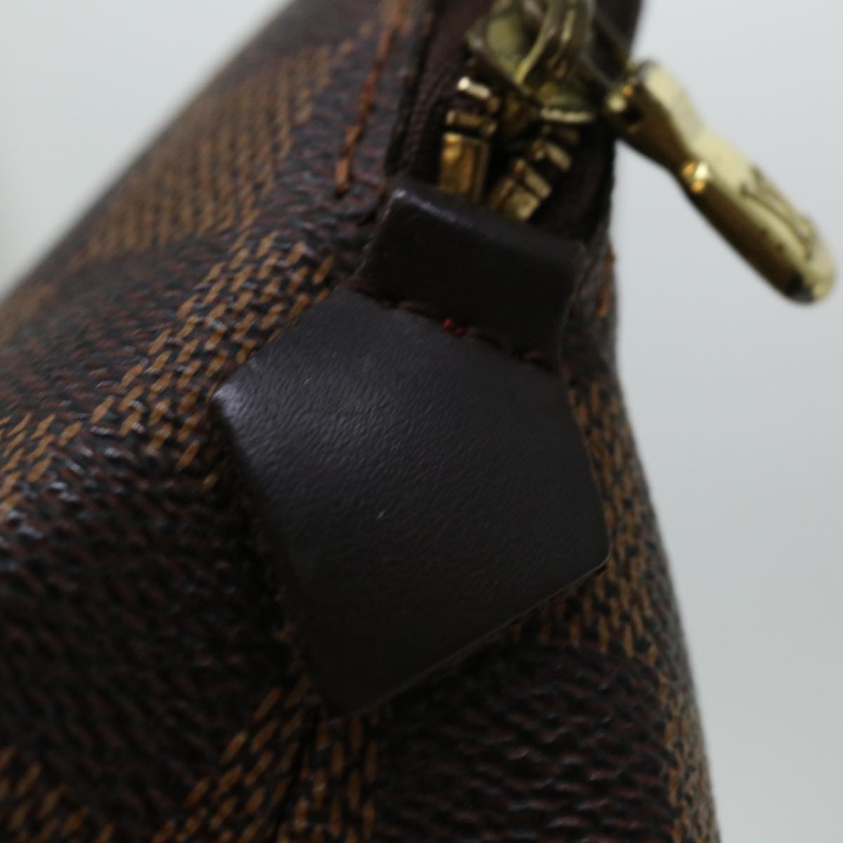 LOUIS VUITTON Trousse makeup Clutch Bag