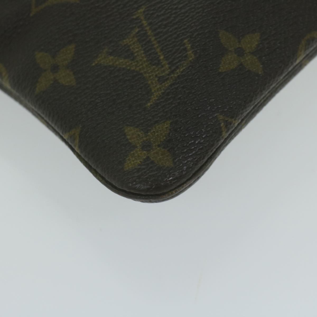LOUIS VUITTON Pochette Clutch Bag