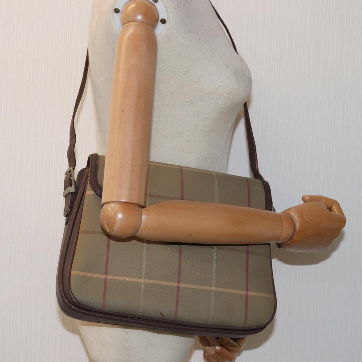 BURBERRY Nova Check Shoulder Bag