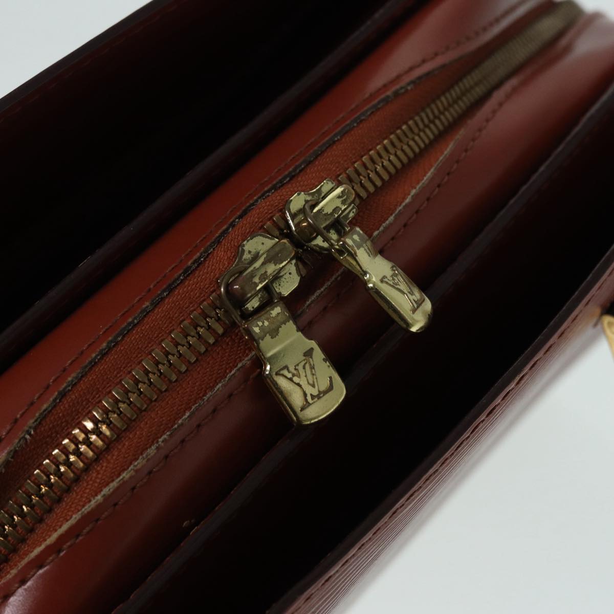 LOUIS VUITTON Pont Neuf Handbag