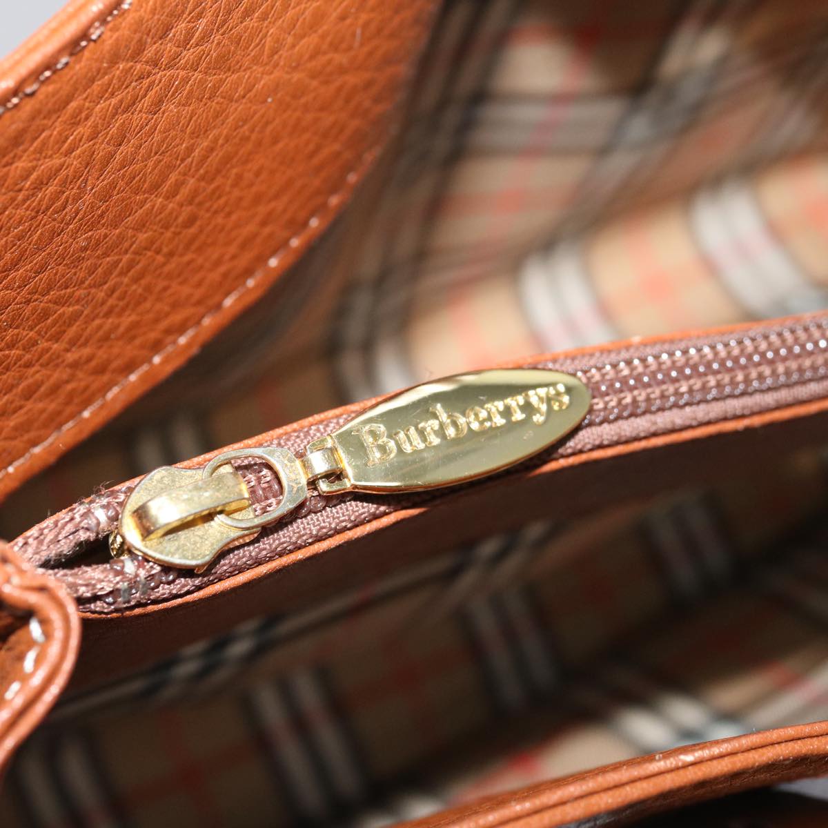 BURBERRY Nova Check Handbag