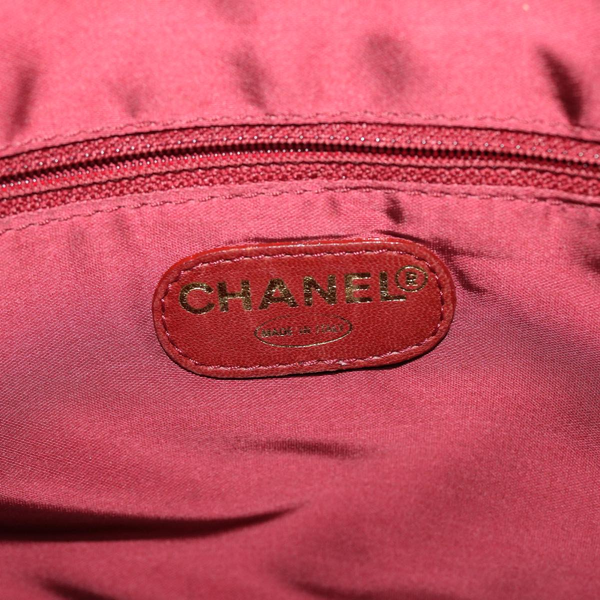 CHANEL Shoulder Bag