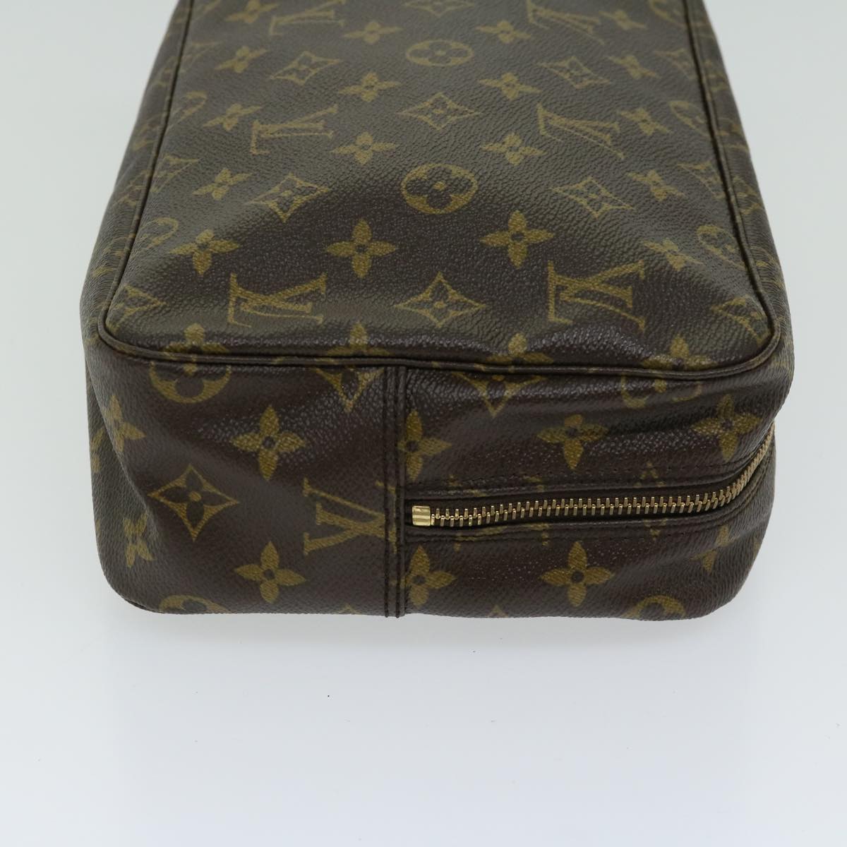LOUIS VUITTON Trousse de Toilette Clutch Bag