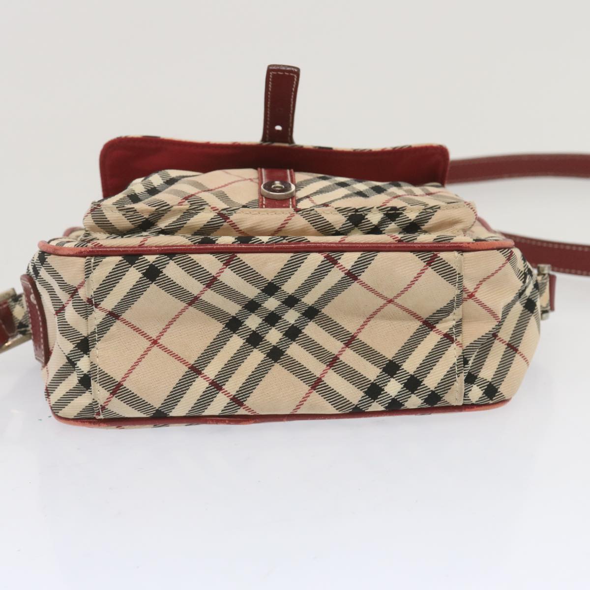 BURBERRY Nova Check Shoulder Bag