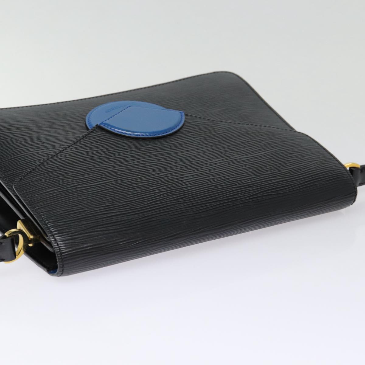 LOUIS VUITTON Osh Shoulder Bag