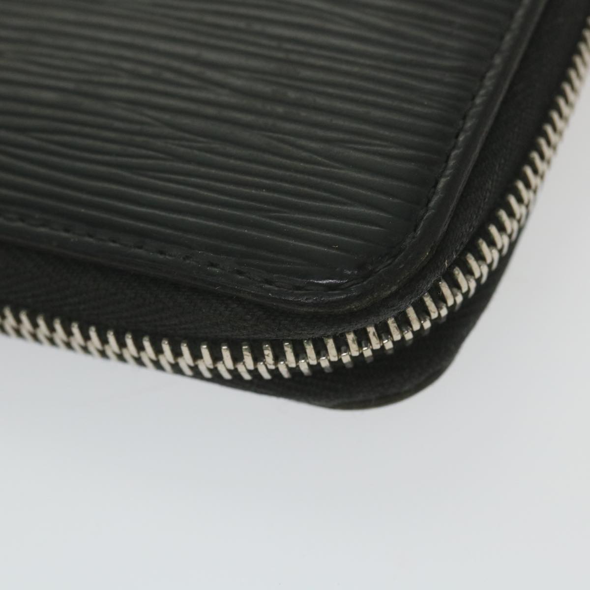 LOUIS VUITTON Portefeuille zippy Wallet