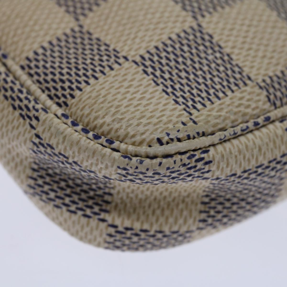 LOUIS VUITTON Pochette Accessoire Clutch Bag