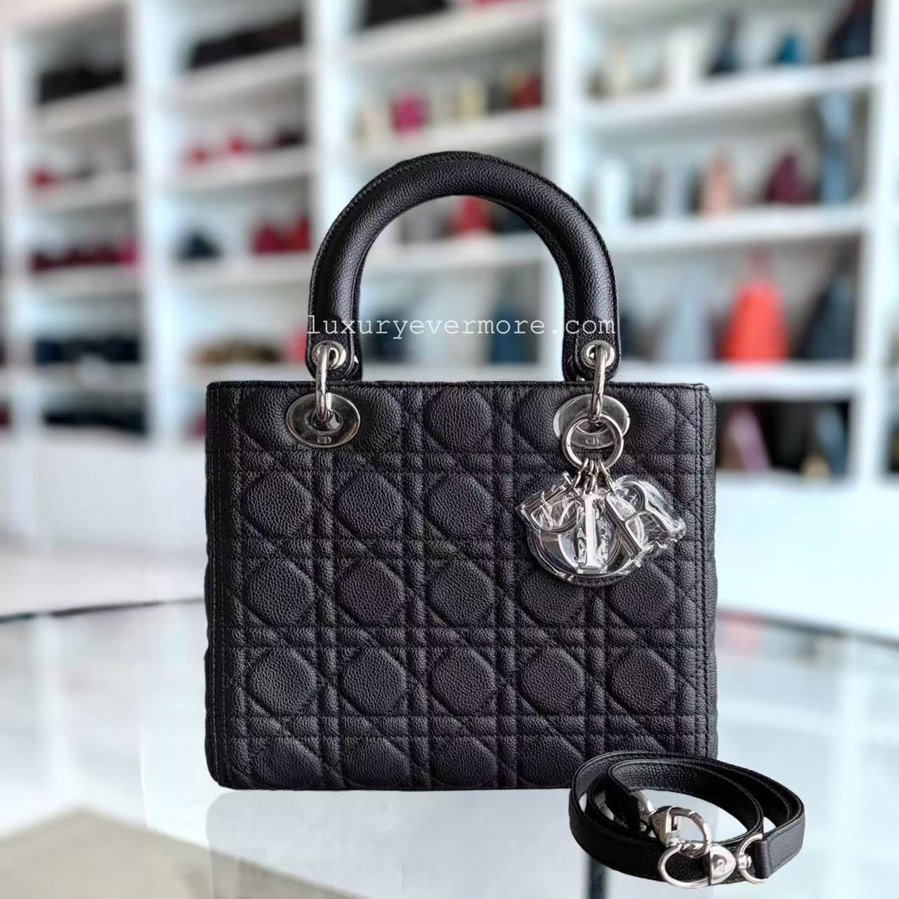 *Rare Caviar* Dior Lady Medium - Grained Calfskin Cannage Black Silver Hardware