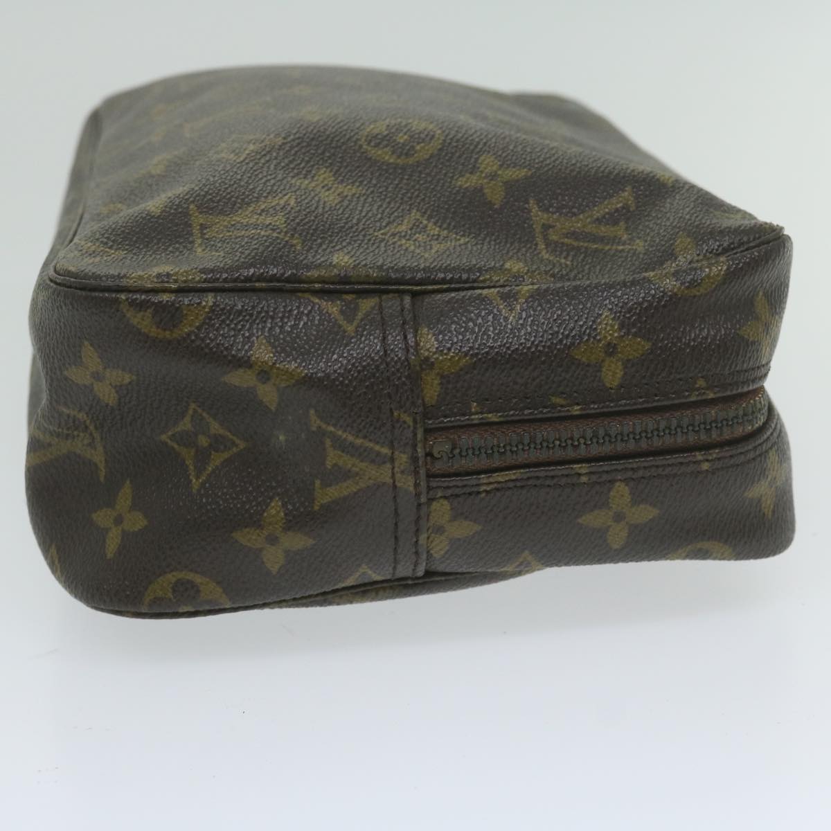LOUIS VUITTON Trousse de Toilette Clutch Bag