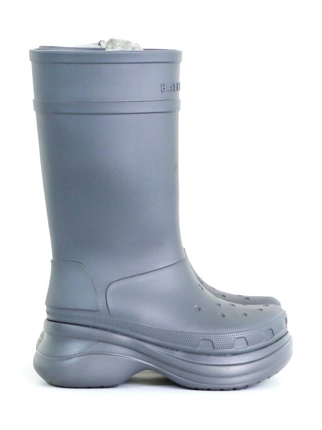 Luxury Balenciaga  42 BB x Crocs Men s Clog Logo Rubber Boots Gray