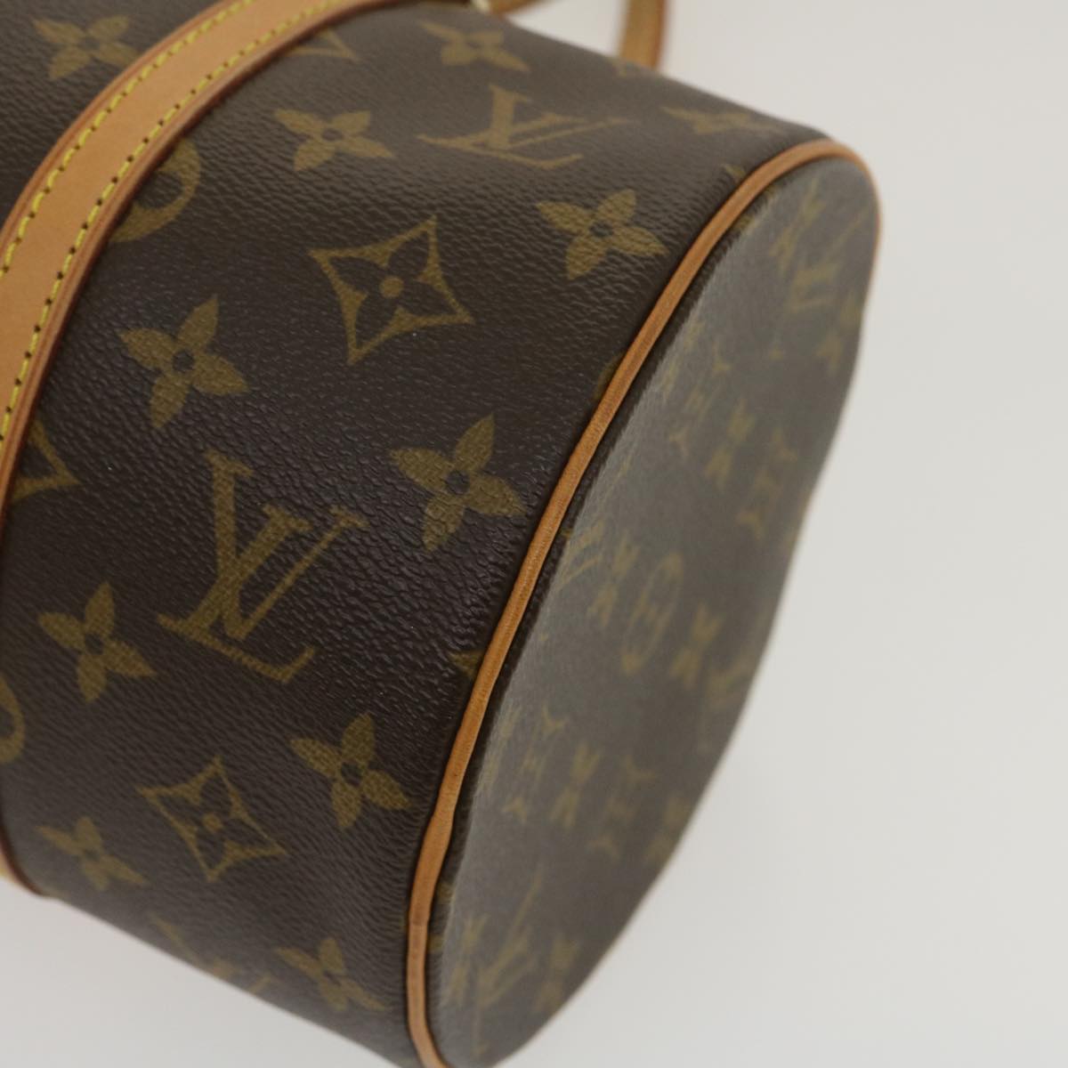 Louis Vuitton Papillon 30 Handbag